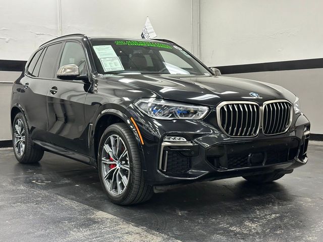 2021 BMW X5 M50i