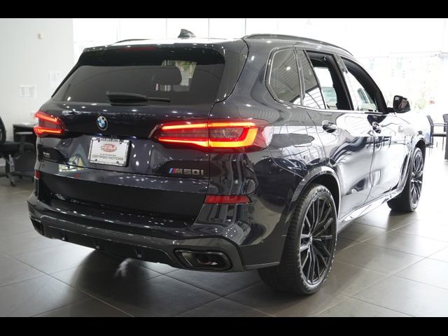 2021 BMW X5 M50i