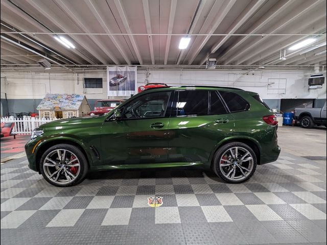 2021 BMW X5 M50i