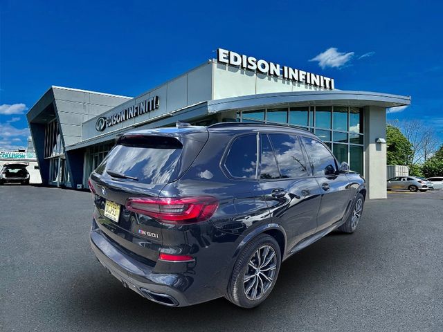 2021 BMW X5 M50i