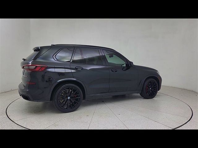 2021 BMW X5 M50i