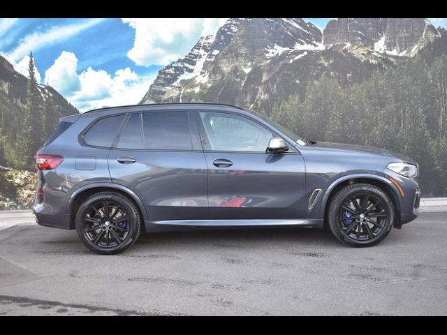 2021 BMW X5 M50i