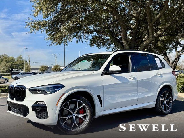 2021 BMW X5 M50i