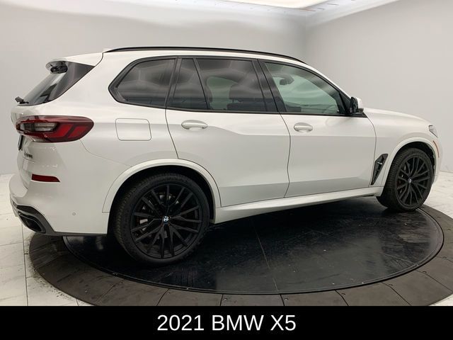 2021 BMW X5 M50i