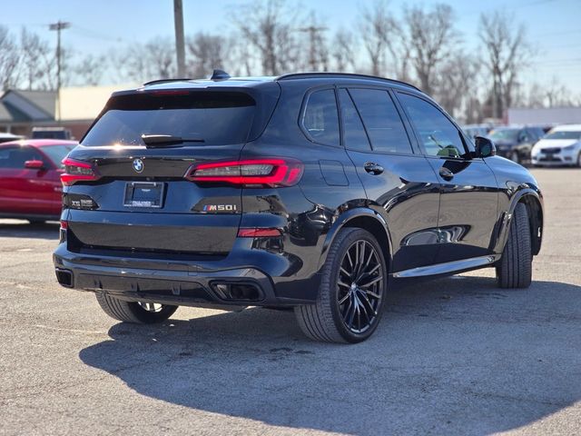 2021 BMW X5 M50i