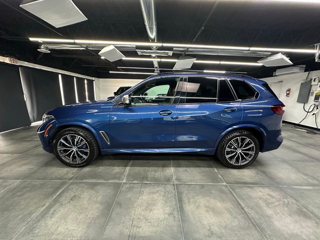 2021 BMW X5 M50i