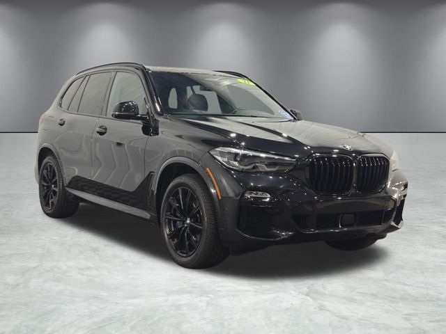 2021 BMW X5 M50i