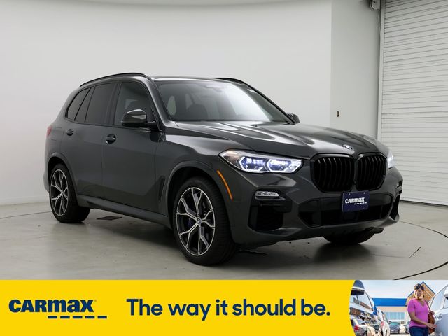 2021 BMW X5 M50i