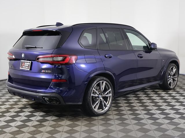 2021 BMW X5 M50i