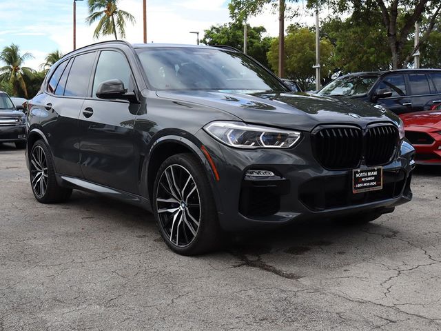 2021 BMW X5 M50i