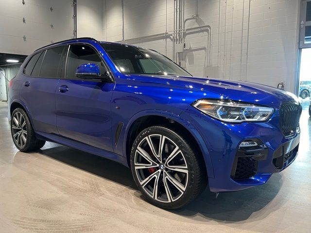 2021 BMW X5 M50i