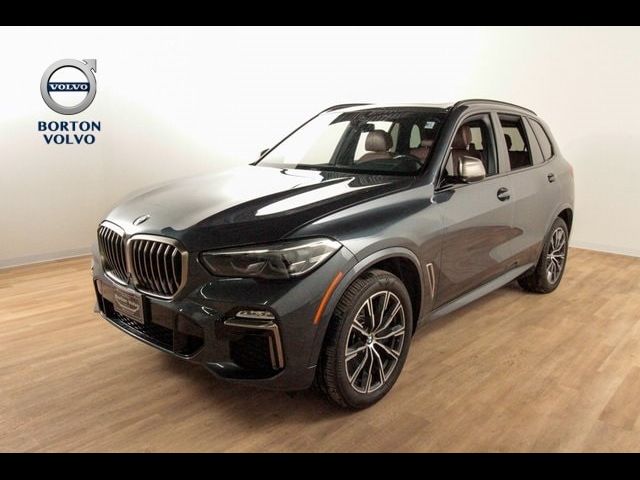 2021 BMW X5 M50i