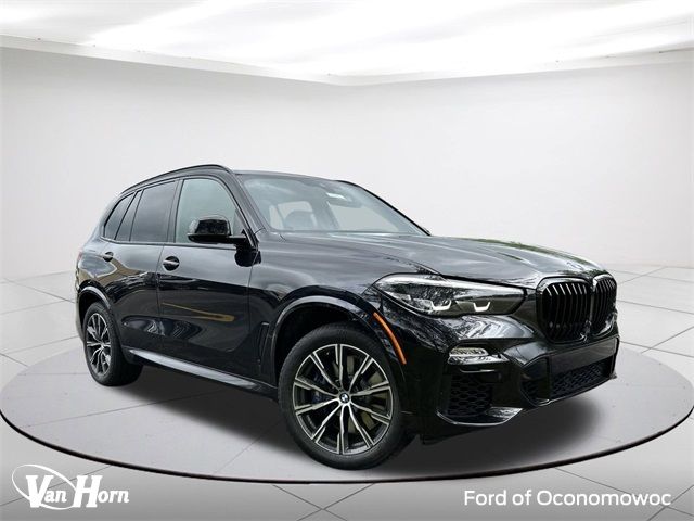 2021 BMW X5 M50i