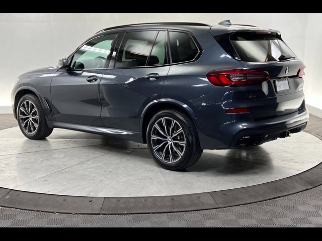 2021 BMW X5 M50i