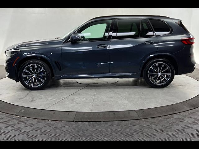 2021 BMW X5 M50i