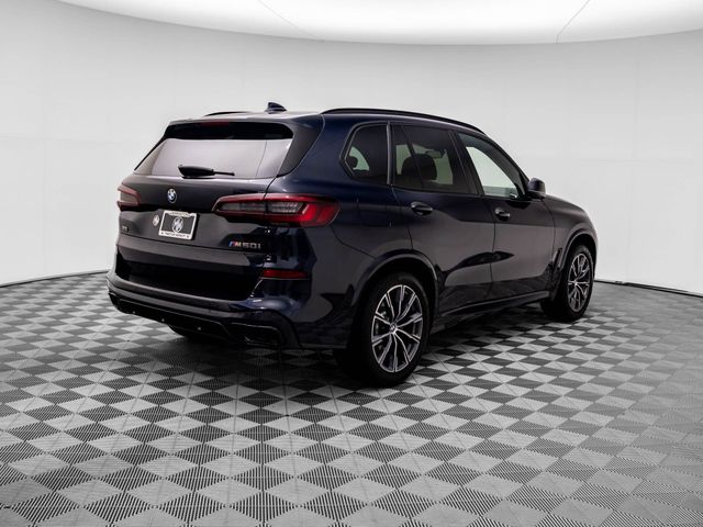 2021 BMW X5 M50i