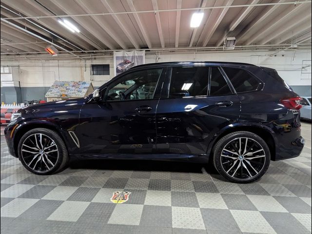 2021 BMW X5 M50i