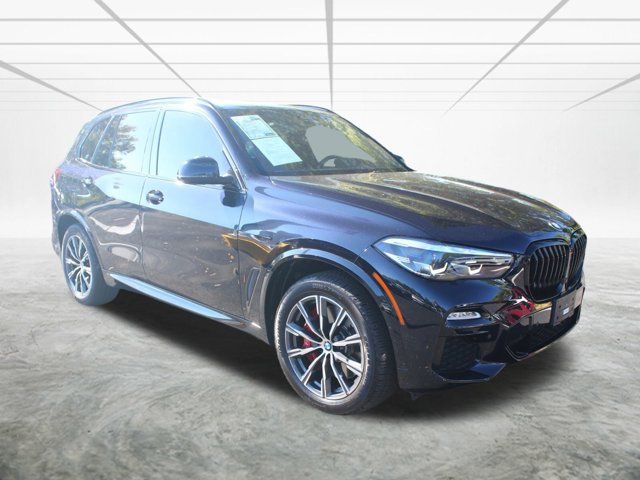 2021 BMW X5 M50i