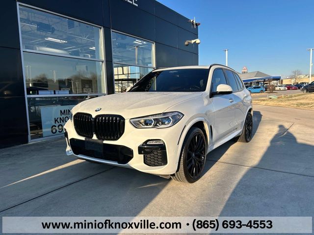 2021 BMW X5 M50i