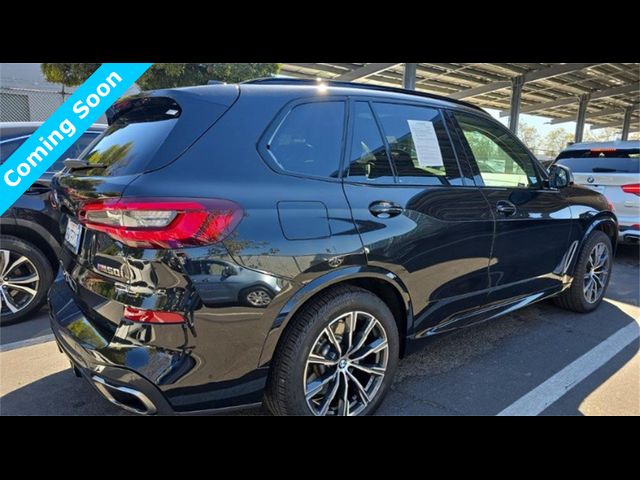 2021 BMW X5 M50i