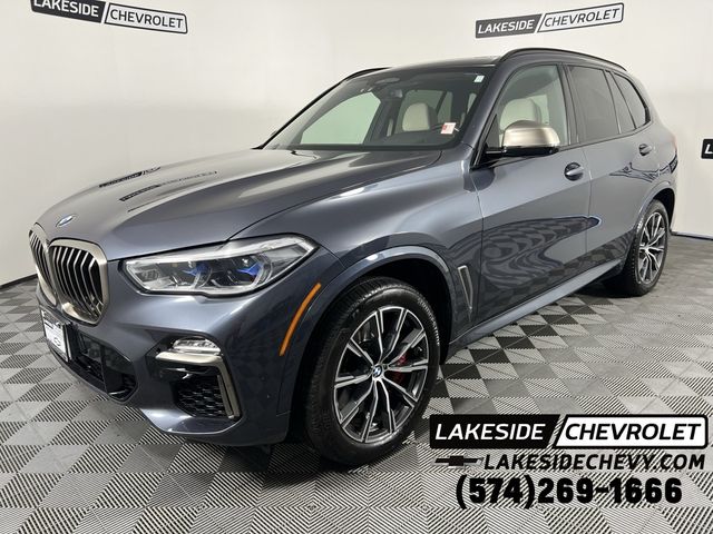 2021 BMW X5 M50i