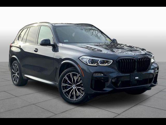 2021 BMW X5 M50i