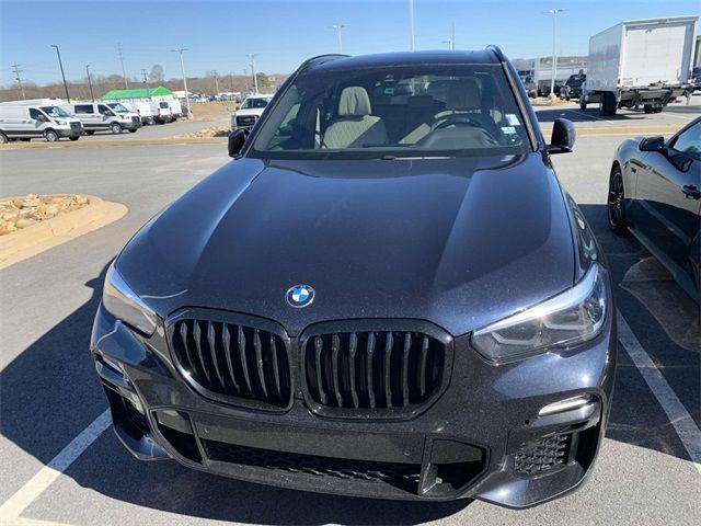 2021 BMW X5 M50i