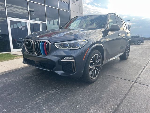 2021 BMW X5 M50i