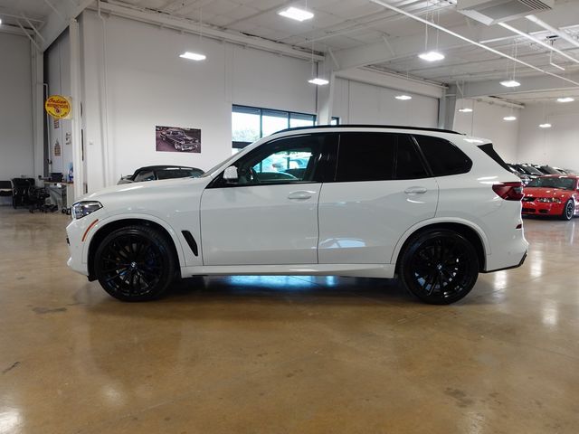 2021 BMW X5 M50i