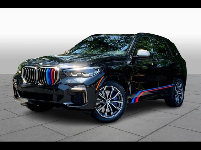 2021 BMW X5 M50i