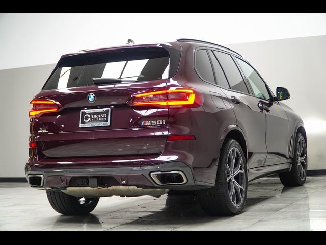 2021 BMW X5 M50i