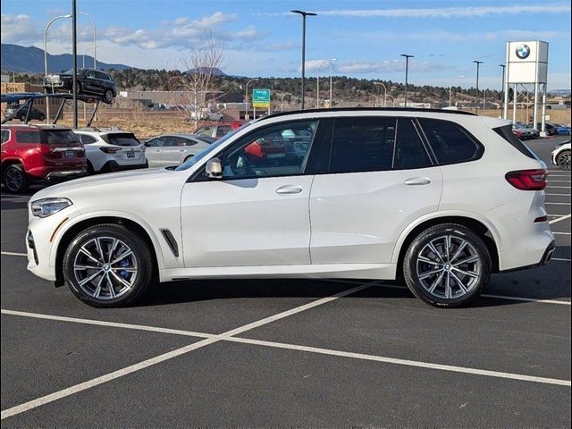 2021 BMW X5 M50i