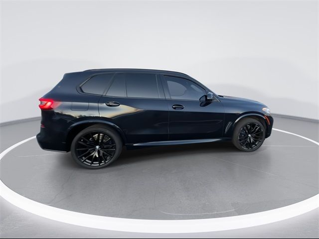 2021 BMW X5 M50i