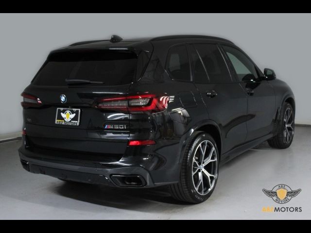 2021 BMW X5 M50i