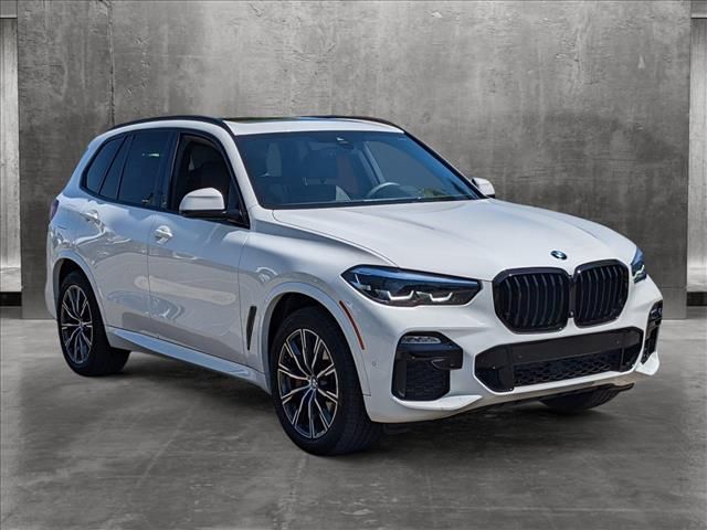 2021 BMW X5 M50i