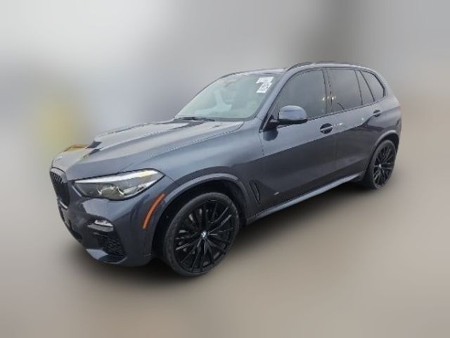 2021 BMW X5 M50i