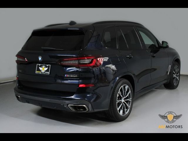 2021 BMW X5 M50i