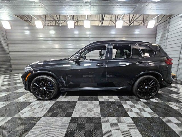 2021 BMW X5 M50i