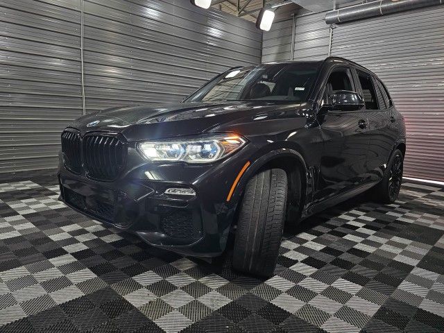 2021 BMW X5 M50i