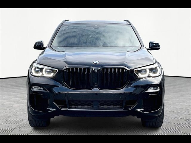 2021 BMW X5 M50i