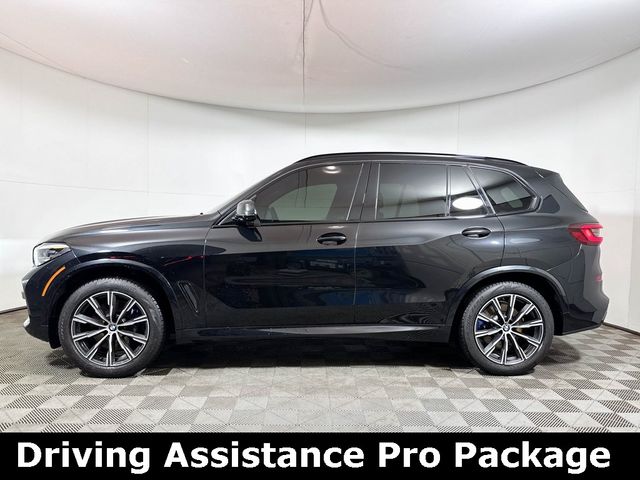 2021 BMW X5 M50i