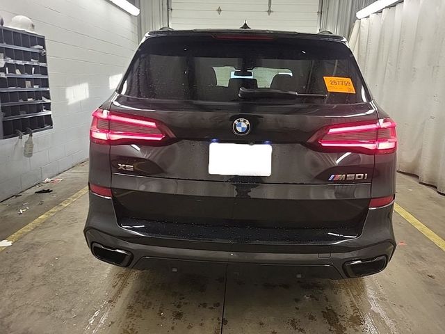 2021 BMW X5 M50i