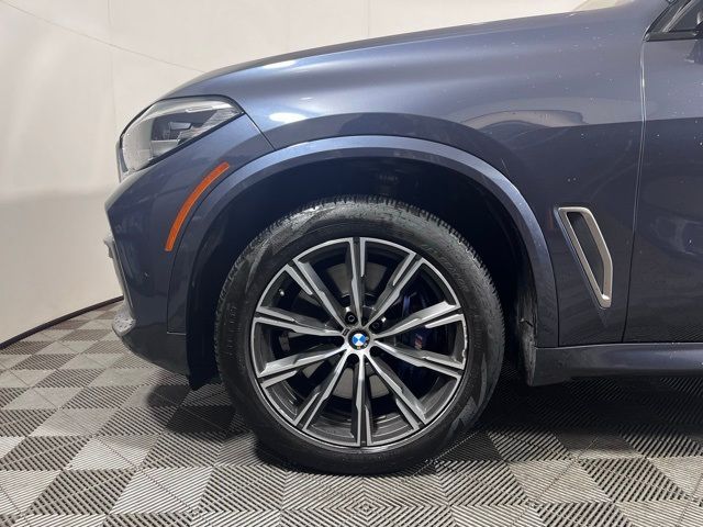 2021 BMW X5 M50i