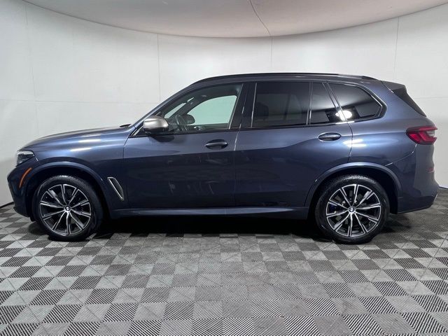 2021 BMW X5 M50i