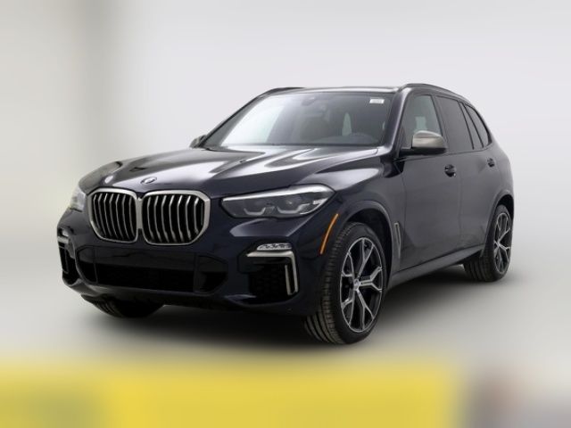 2021 BMW X5 M50i