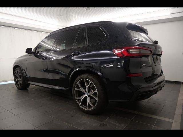 2021 BMW X5 M50i