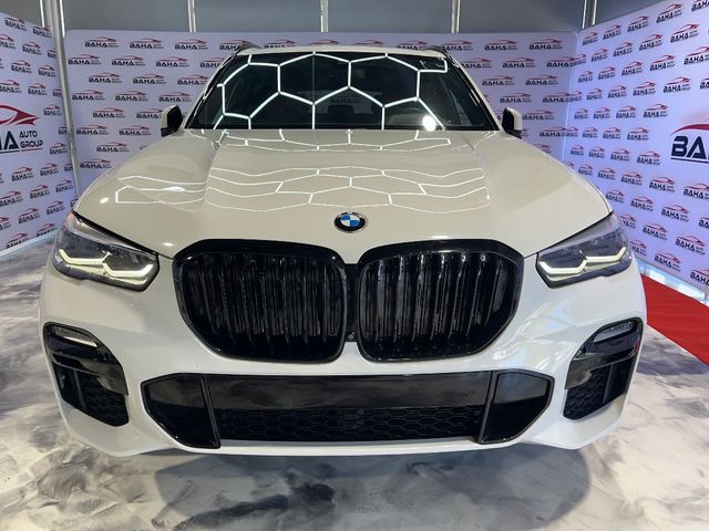 2021 BMW X5 M50i