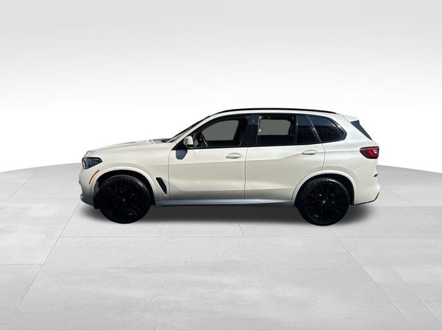 2021 BMW X5 M50i