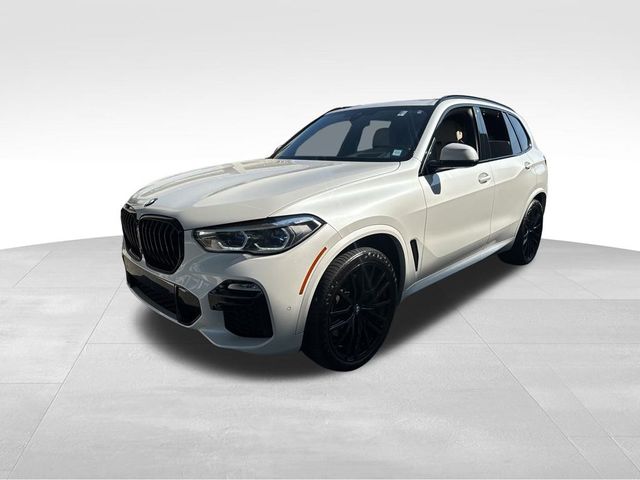 2021 BMW X5 M50i