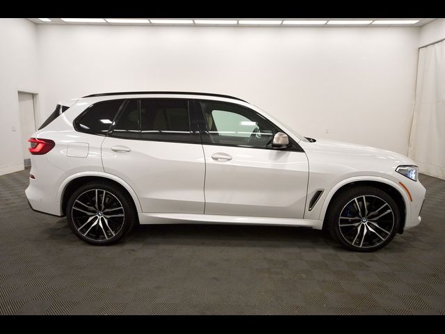 2021 BMW X5 M50i